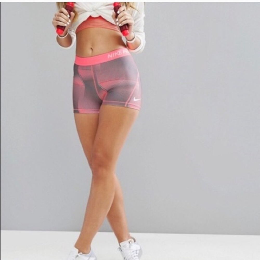 Pro Dri-FIT Shorts--Nike